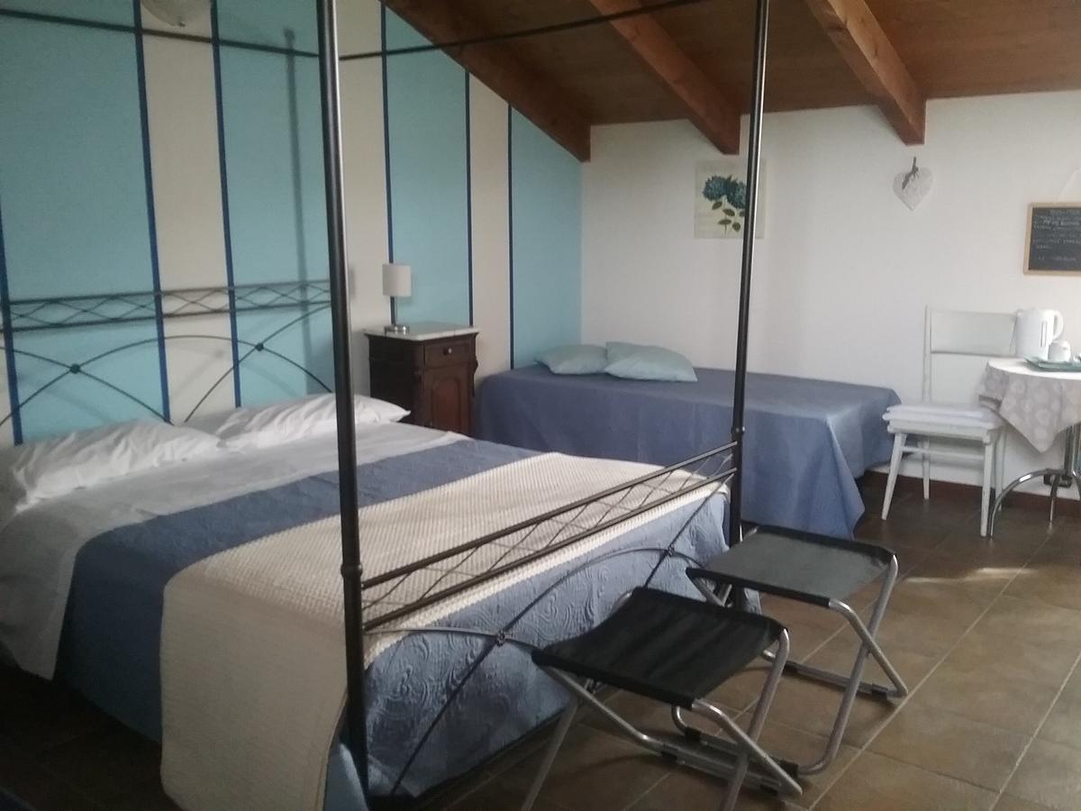 Bed and Breakfast La Terrazza Del Barbaresco Neviglie Esterno foto